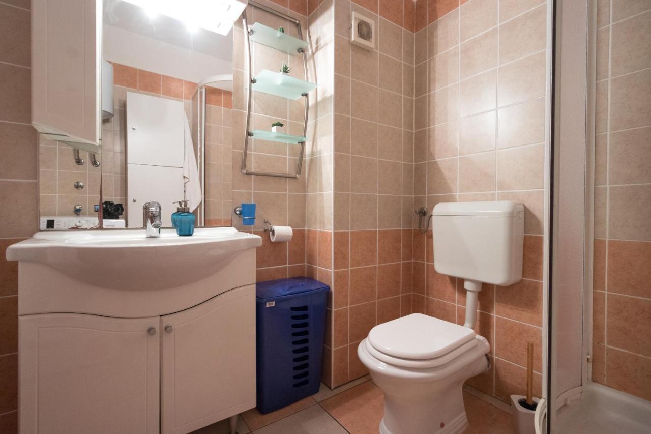 Apartman Nena Турань Екстер'єр фото