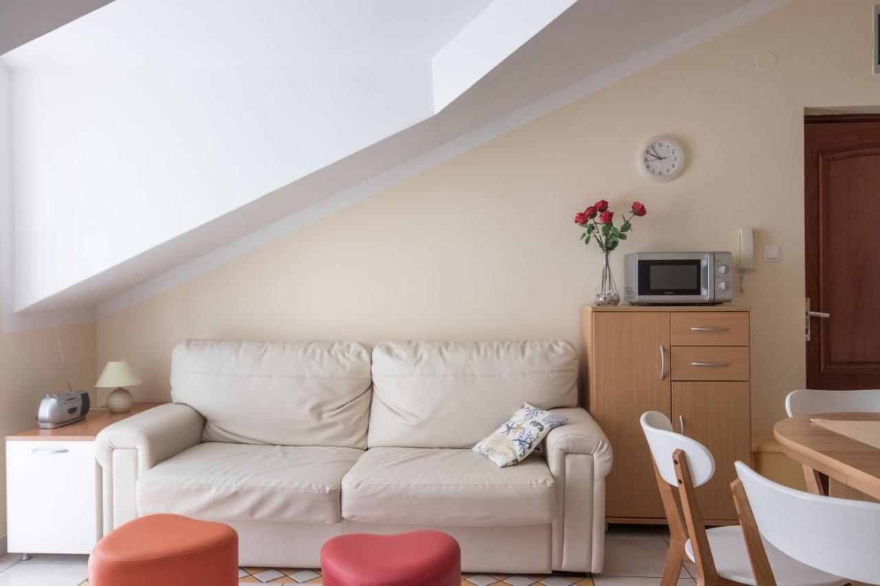 Apartman Nena Турань Екстер'єр фото